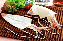 Mực một nắng sốt me